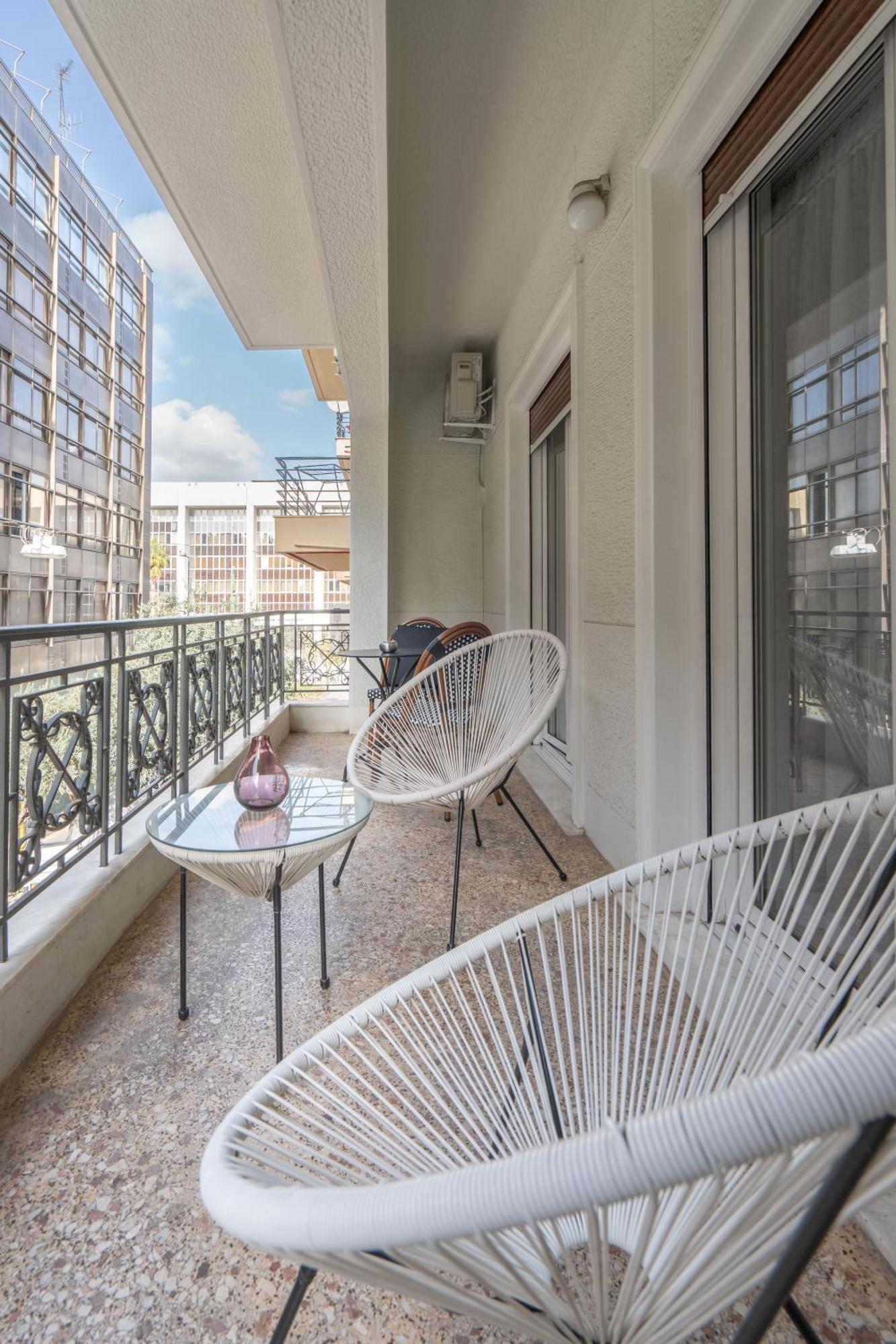 Appartement Metroscape Retreat Nearby Metro Station à Athènes Extérieur photo