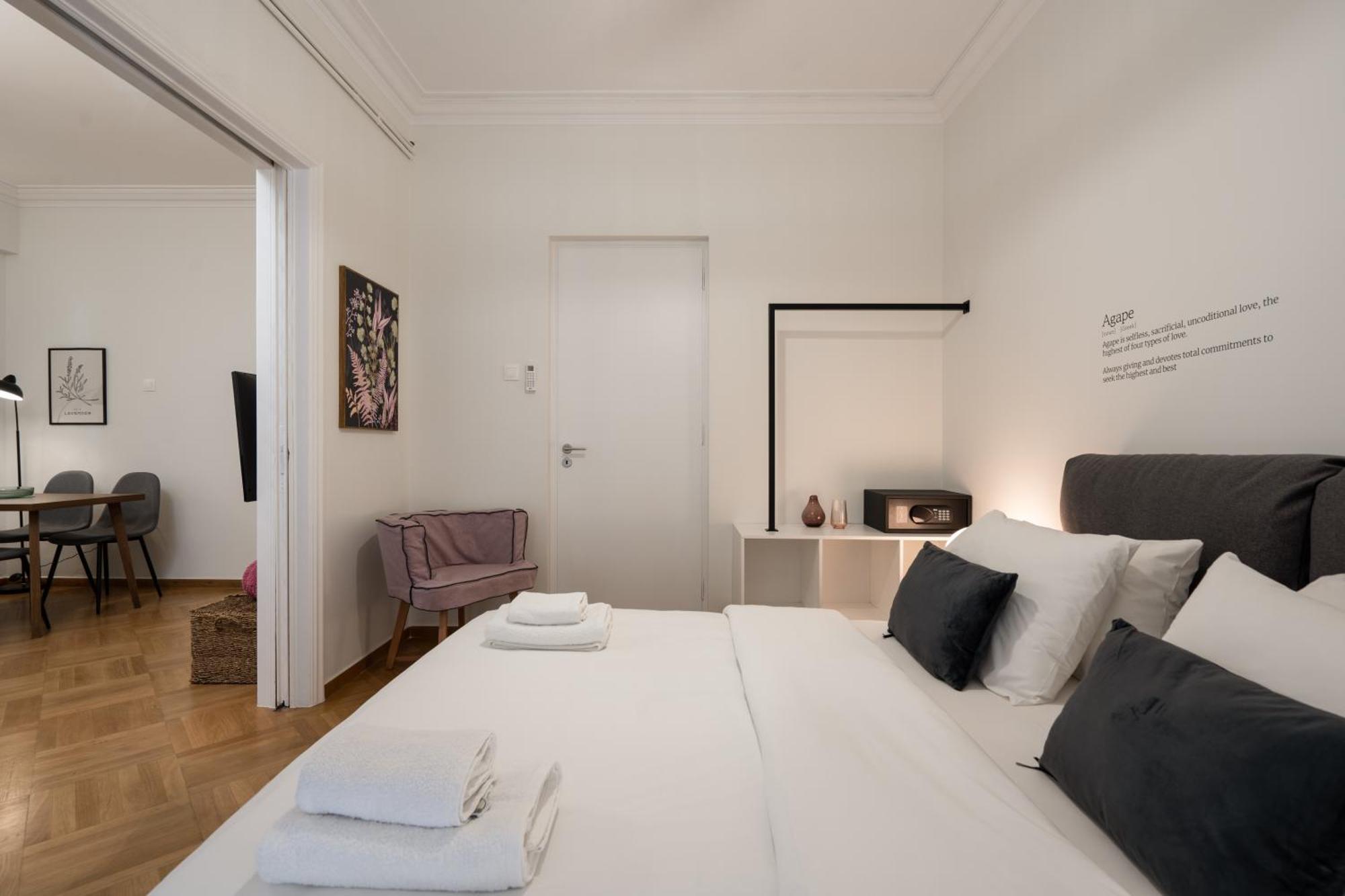 Appartement Metroscape Retreat Nearby Metro Station à Athènes Extérieur photo